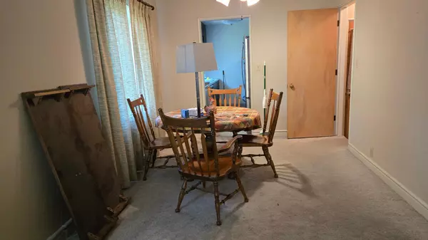 Austin, MN 55912,806 Oakland PL NE
