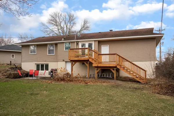 Blaine, MN 55434,639 117th NE CIR