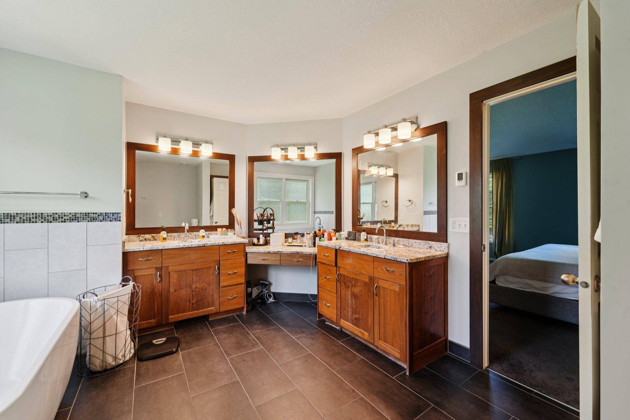 Eden Prairie, MN 55347,14773 Langdon PL