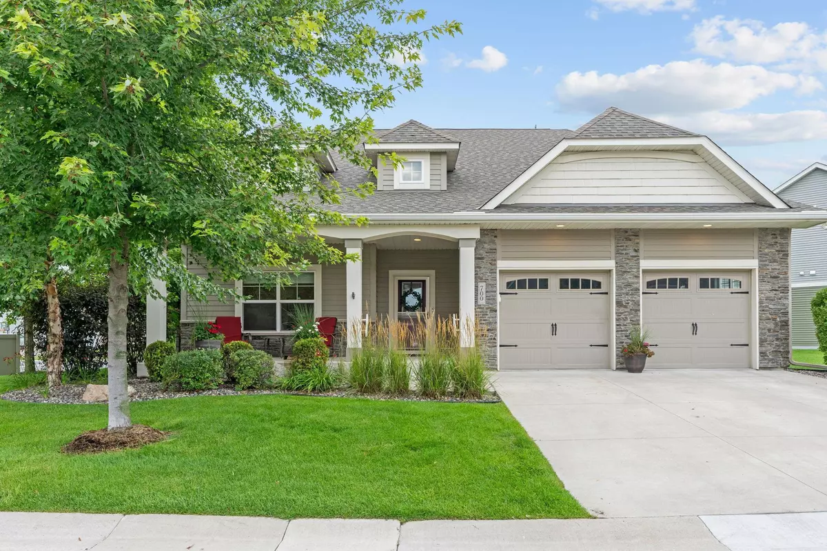 Waconia, MN 55387,700 Somerwood WAY