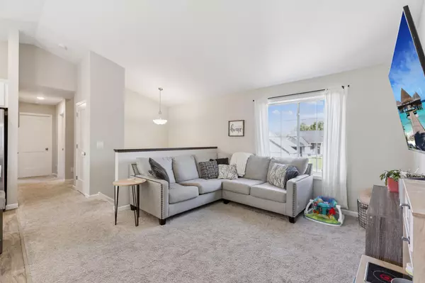 Waverly, MN 55390,419 66th ST SW