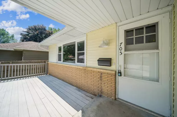 Rochester, MN 55906,705 16th AVE NE