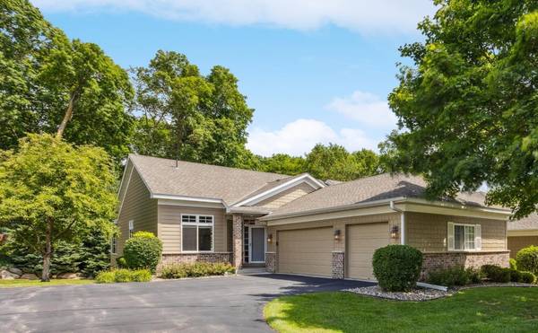 3886 Regal PASS NW, Prior Lake, MN 55372