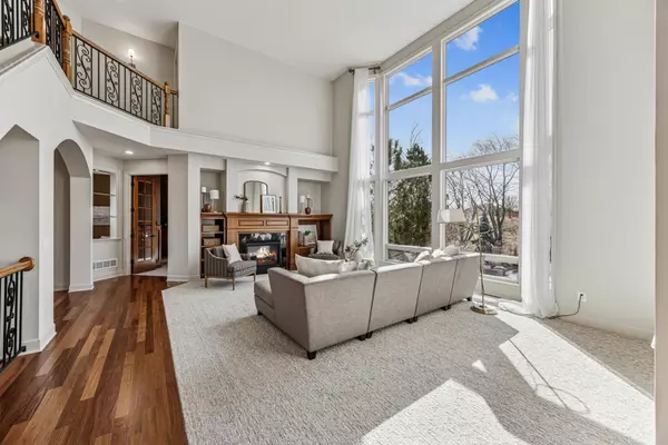 Corcoran, MN 55340,6294 Bluestem RD S