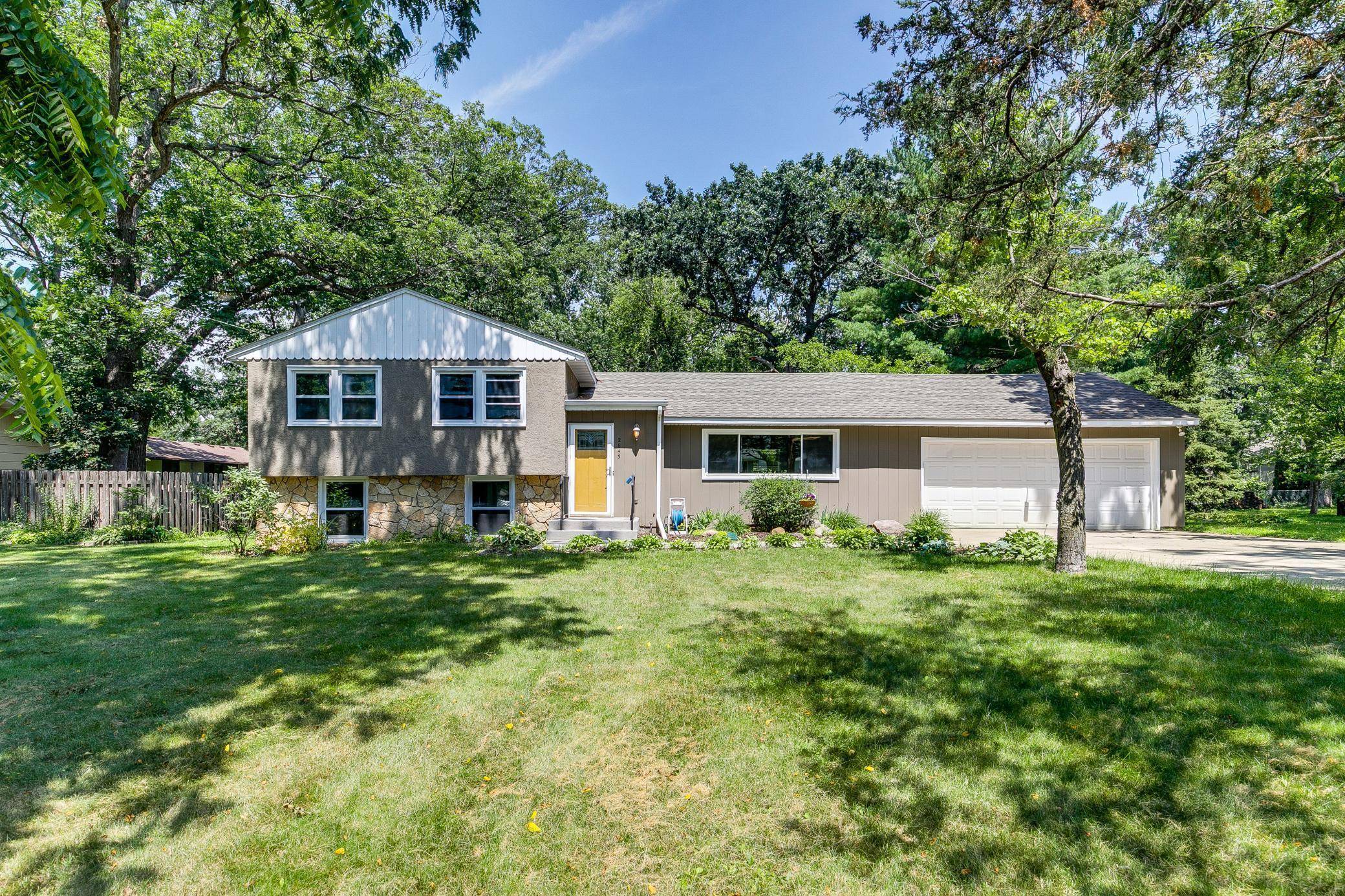 2643 1st ST, White Bear Twp, MN 55110