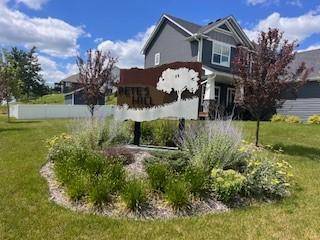27280 Pete's Hill TRL, Elko New Market, MN 55020