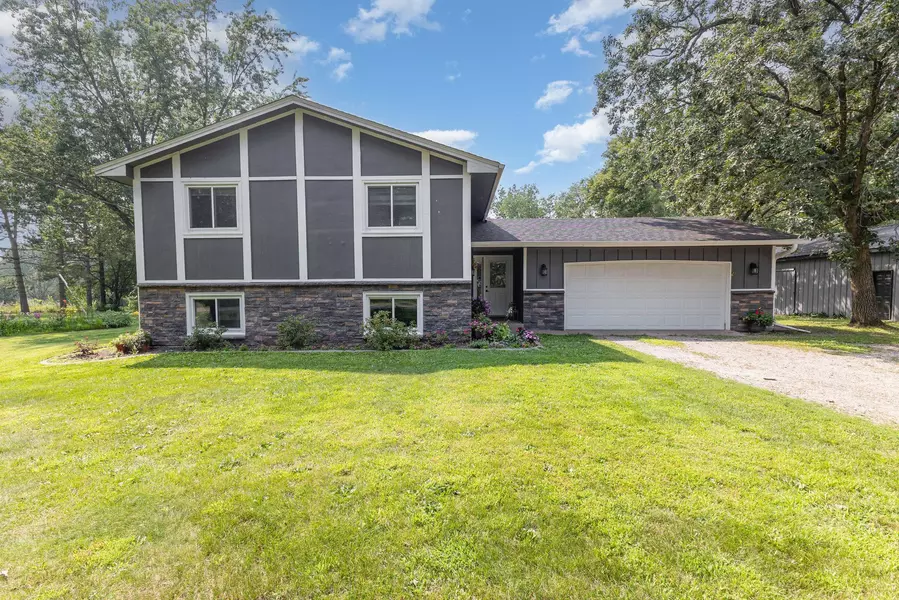 20912 Nightingale ST NW, Oak Grove, MN 55011