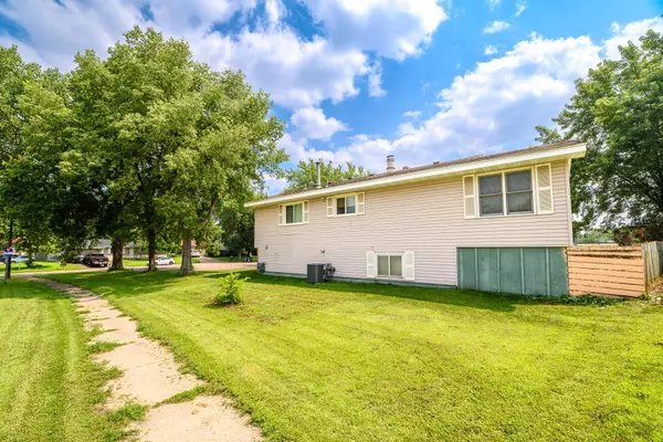 Brooklyn Park, MN 55443,3401 74th CIR N