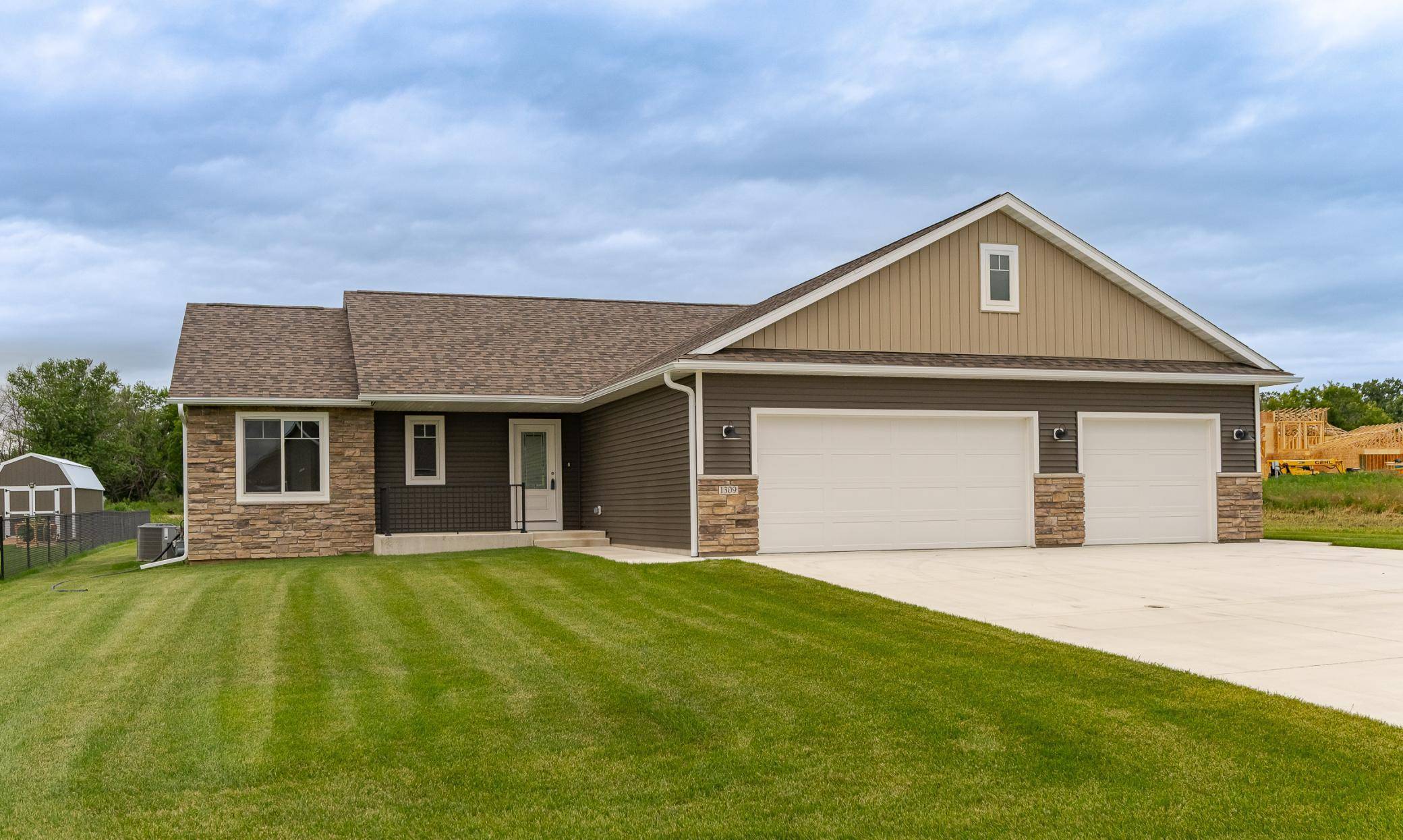 1309 18th ST NE, Austin, MN 55912