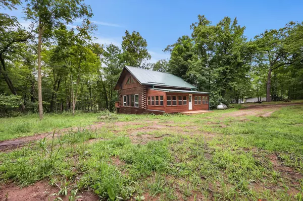 9237 Bears Ear RD, Royalton Twp, MN 55063