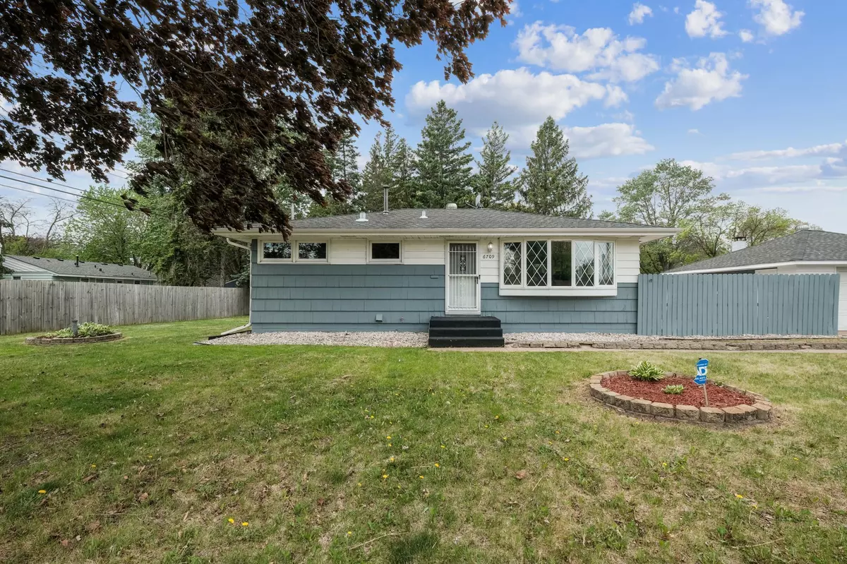 Brooklyn Park, MN 55428,6709 Winnetka AVE N