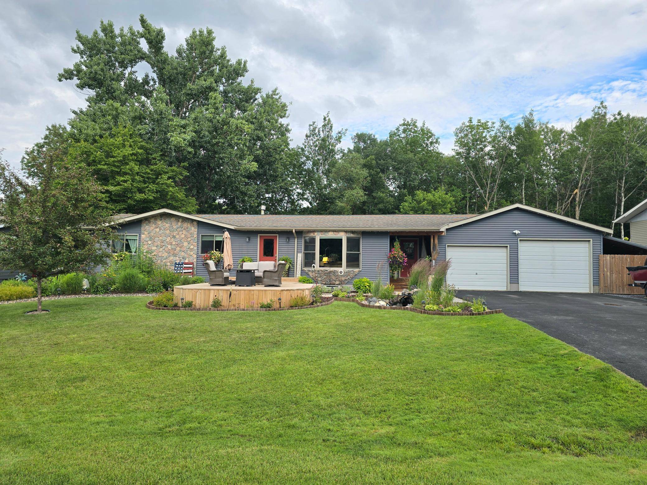 1513 9th AVE E, International Falls, MN 56649