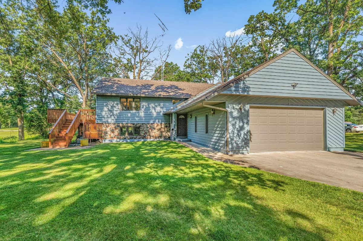 Royalton, MN 56373,302 N Hickory ST