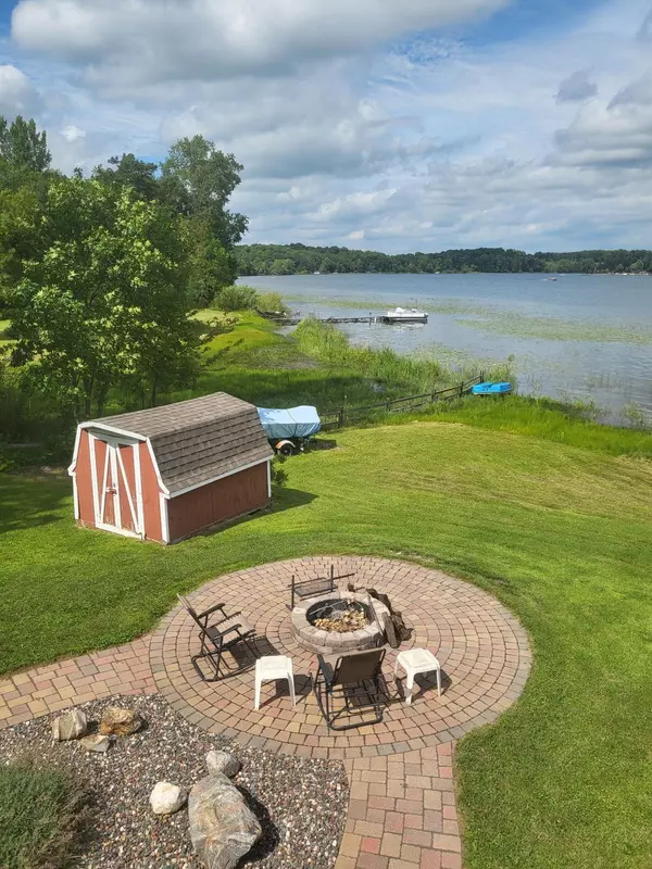 Buffalo, MN 55313,68 Gillard AVE SE