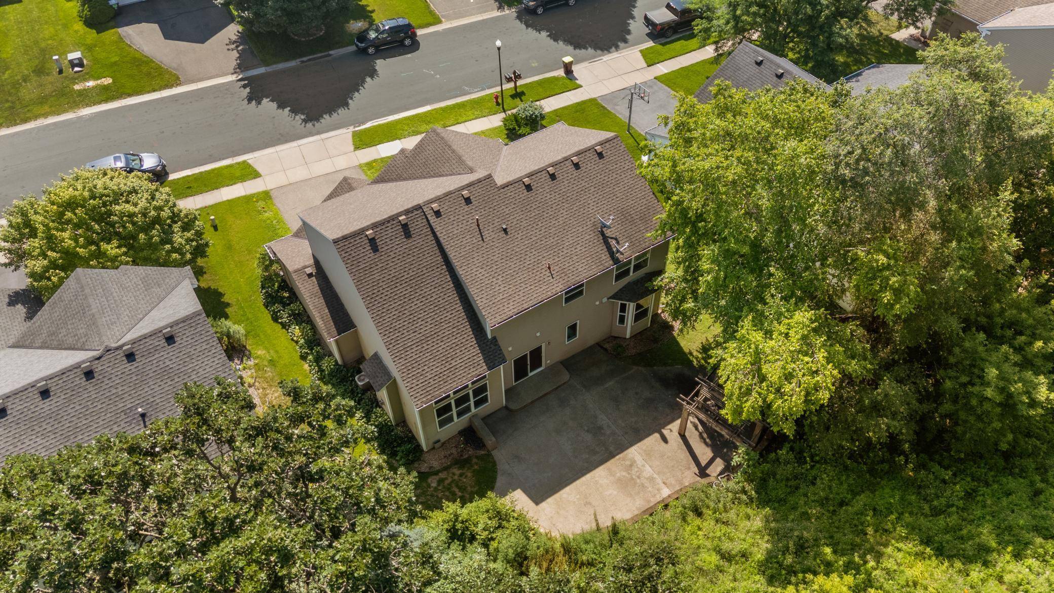 Eagan, MN 55122,4103 Oakbrooke Curve
