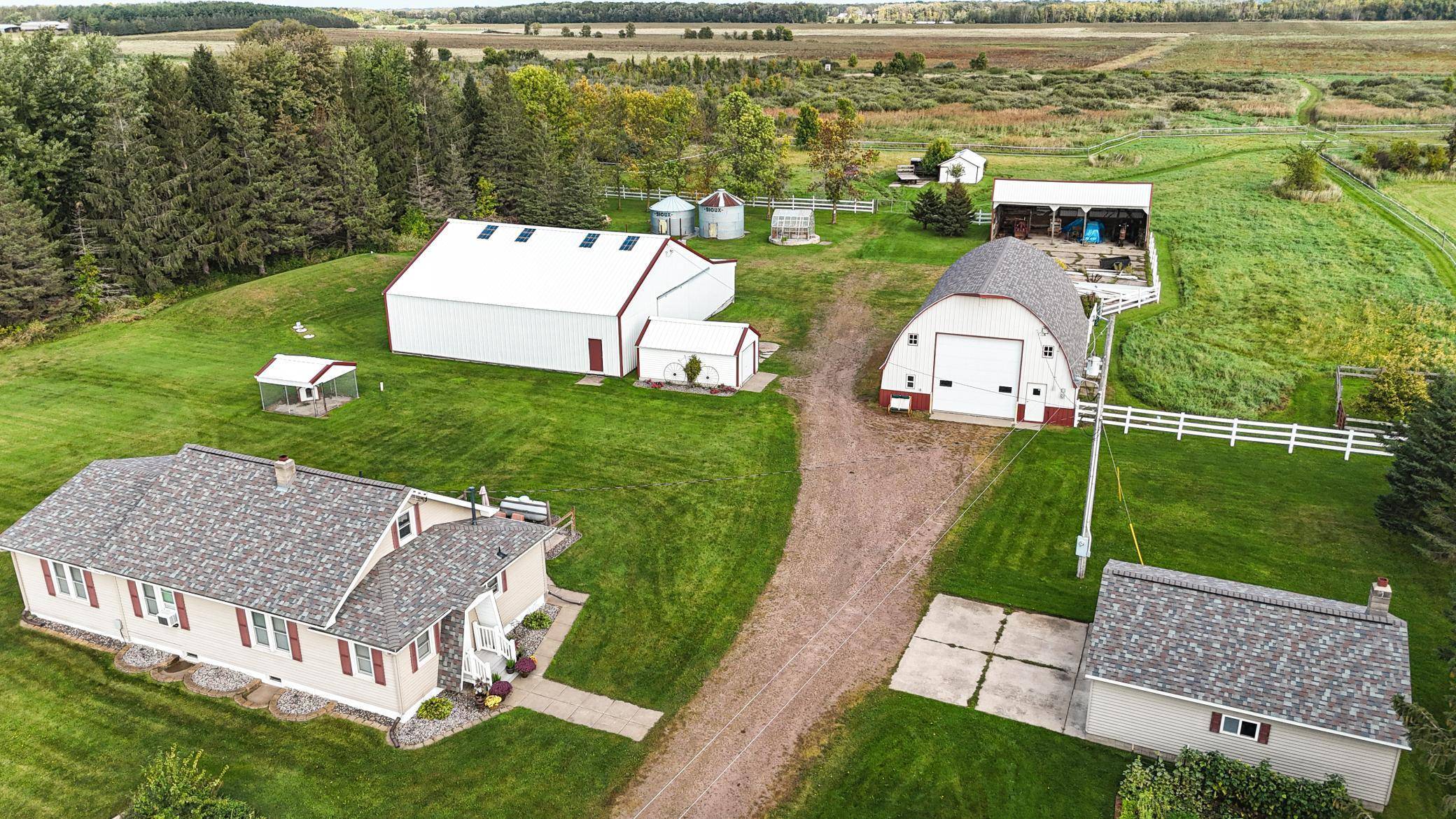 34102 Nature RD, Foley, MN 56329