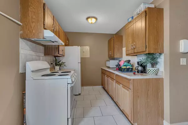 Saint Cloud, MN 56303,1310 6th ST N