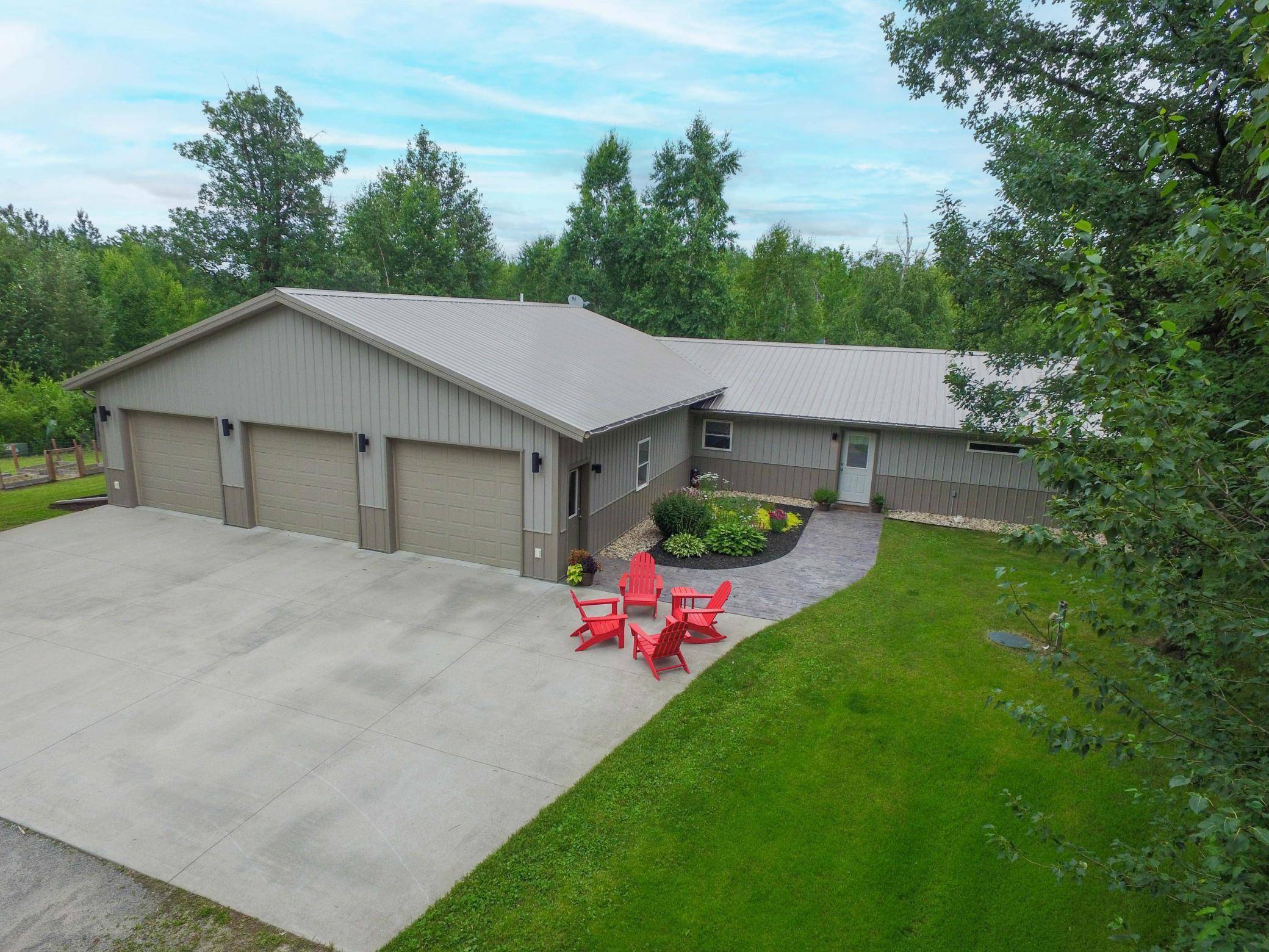 1389 Birch CIR NW, Wabanica Twp, MN 56623