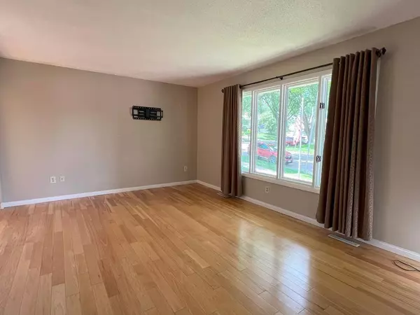 Rochester, MN 55901,3002 7th AVE NW