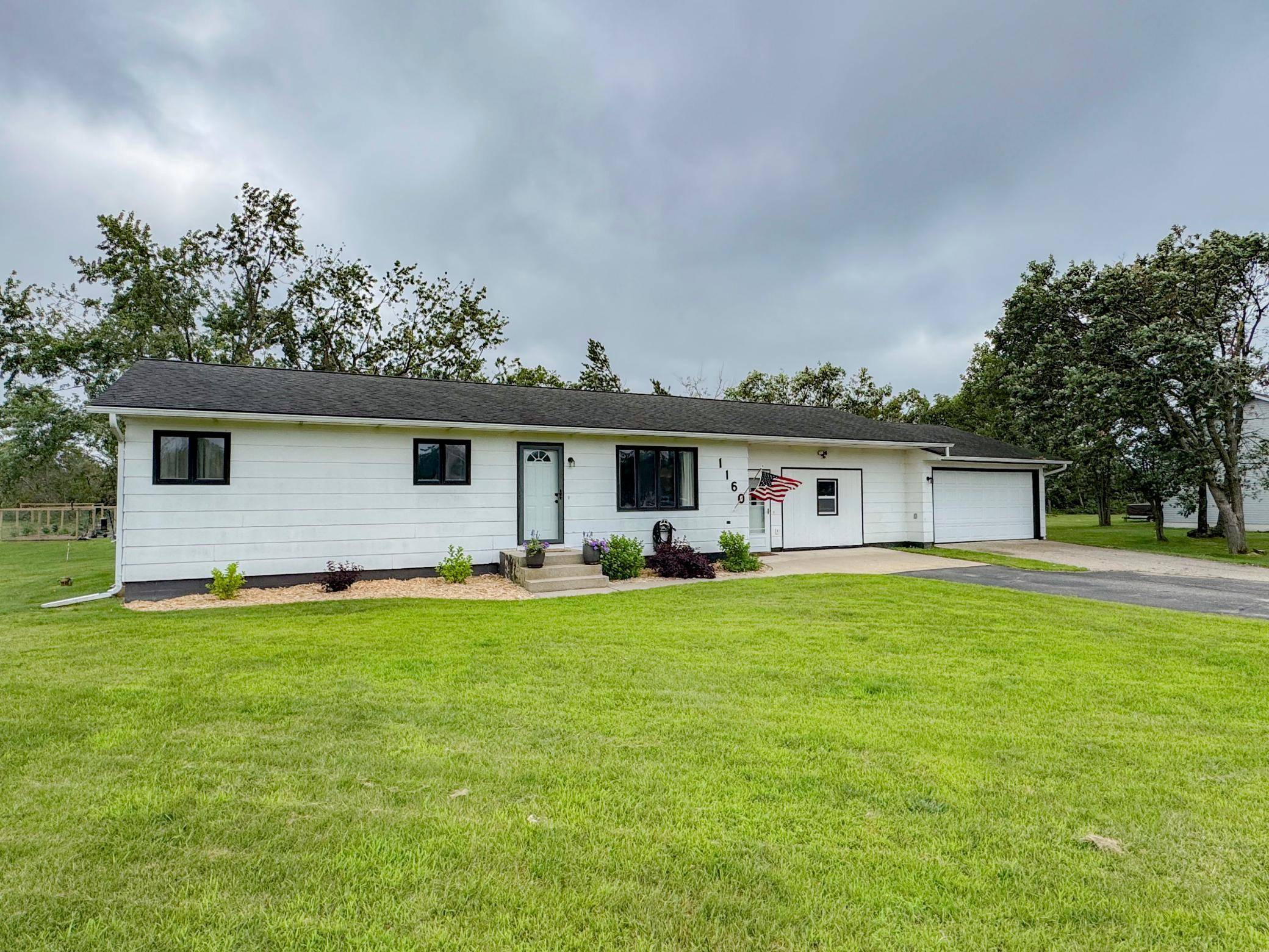 Bemidji, MN 56601,1160 East AVE NE