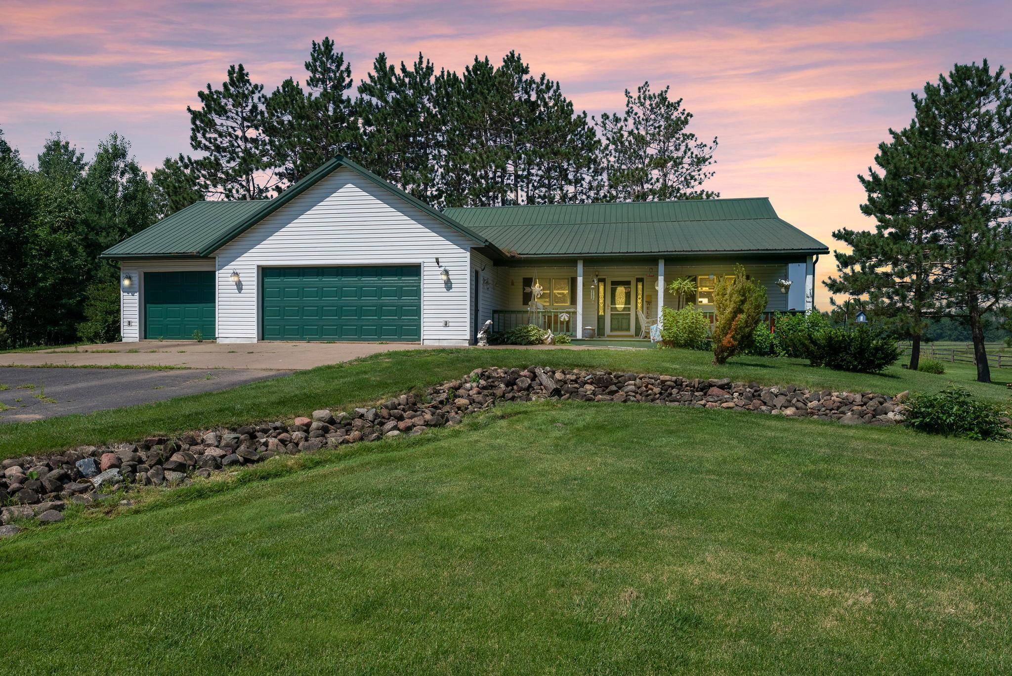 19855 Edgewater RD, Pokegama Twp, MN 55063