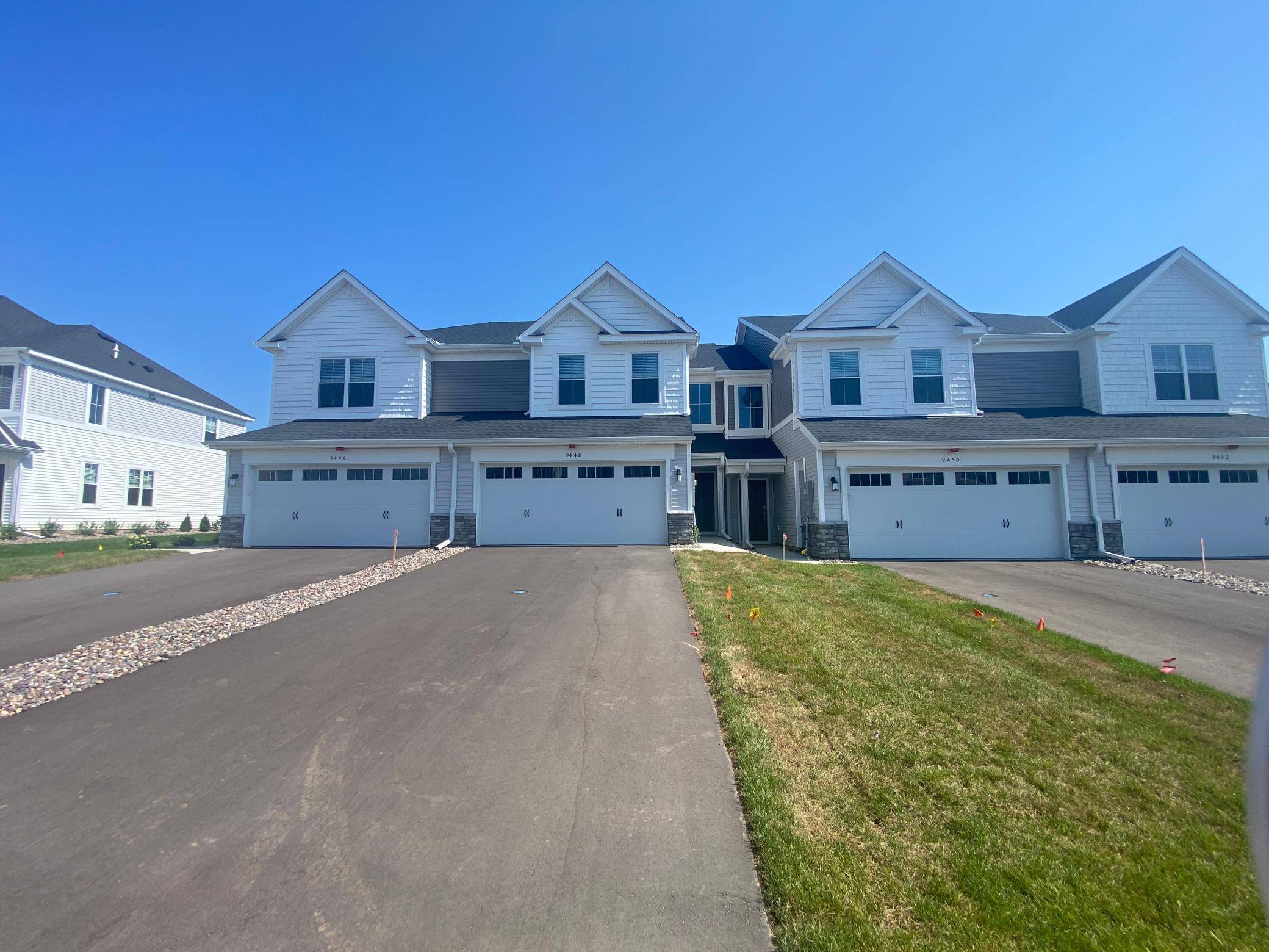 9448 4th ST N, Lake Elmo, MN 55042