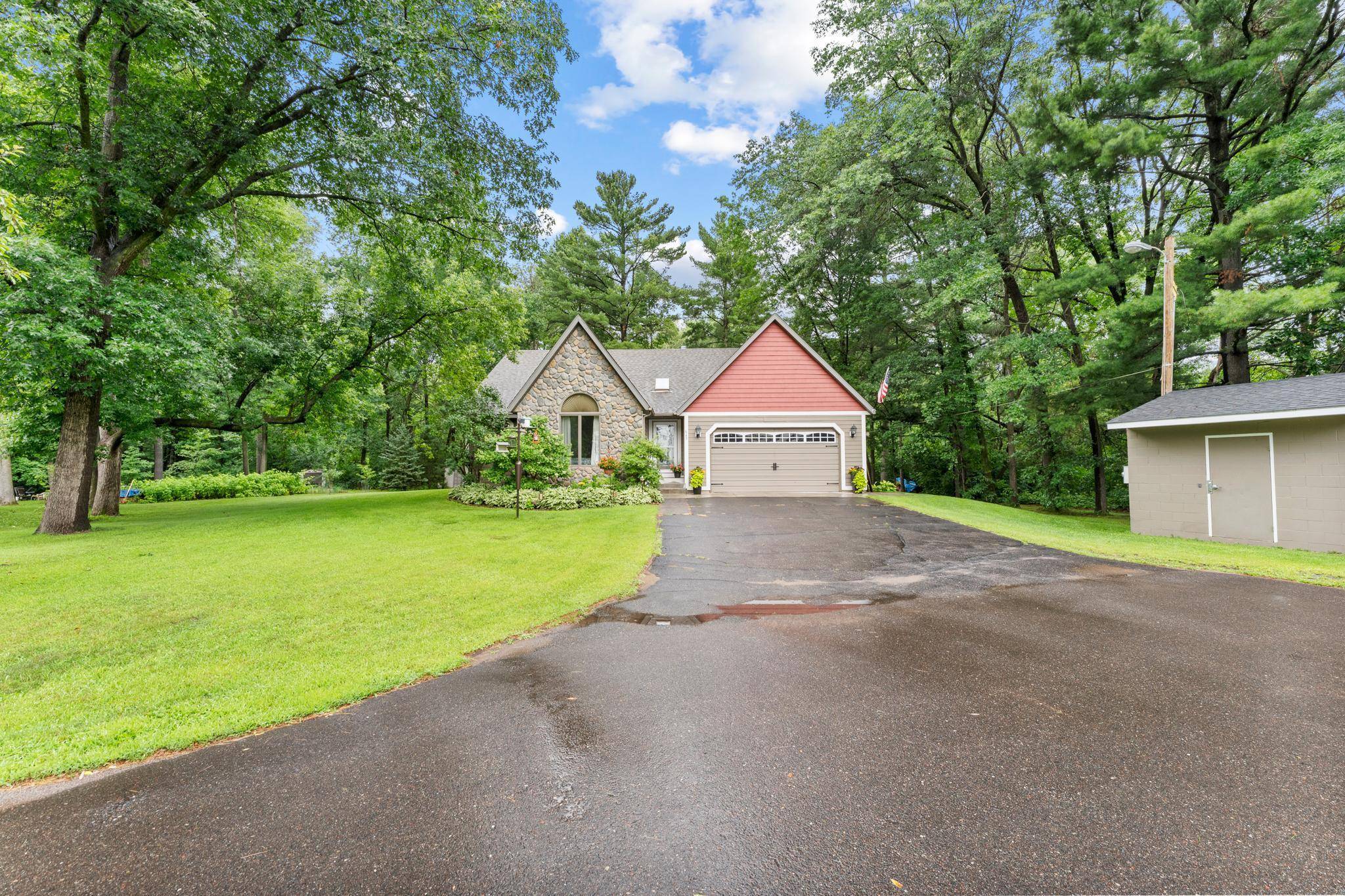 645 8th AVE NE, Pine City, MN 55063