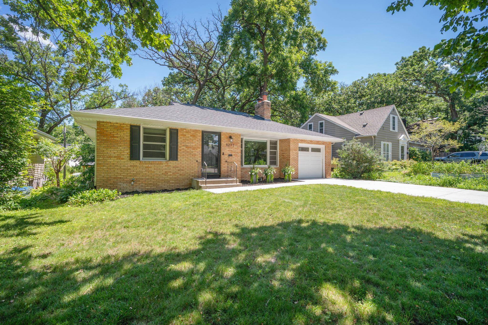 4271 Wooddale AVE S, Saint Louis Park, MN 55416