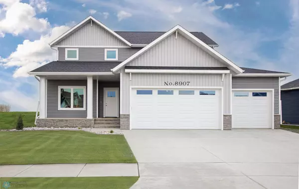 8907 Cottonwood BLVD, Horace, ND 58047