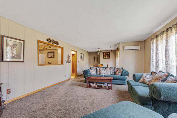 Montgomery, MN 56069,155 Hickory AVE NE