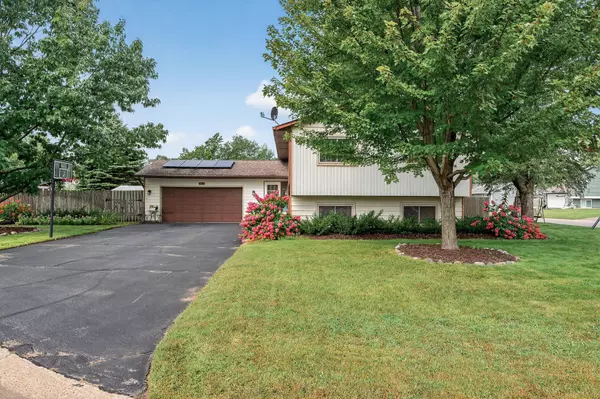 Inver Grove Heights, MN 55076,3902 67th ST E