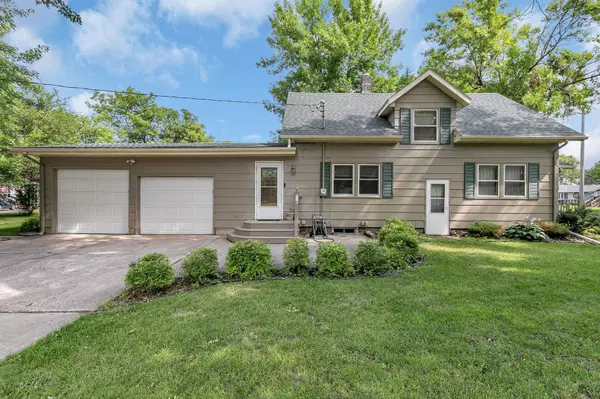 Bird Island, MN 55310,460 S 8th ST