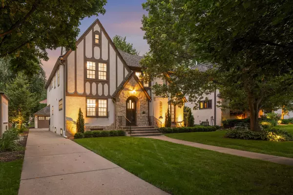 4627 Bruce Avenue, Edina, MN 55424