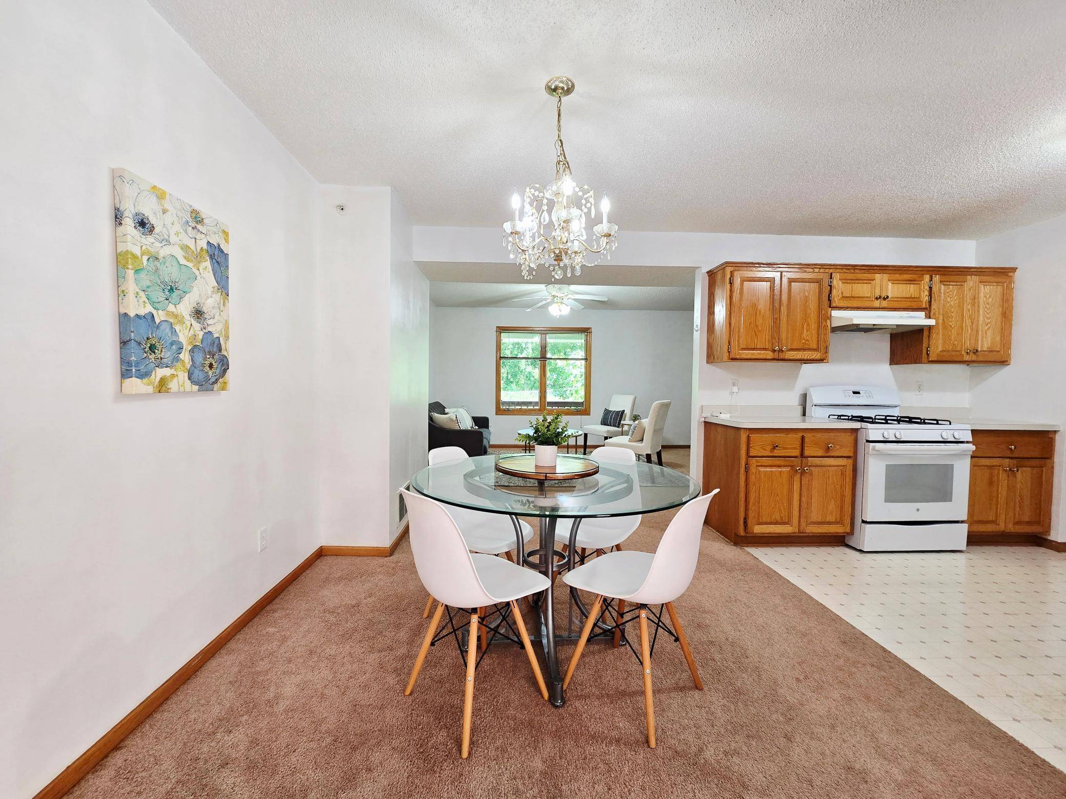 1293 Arkwright ST, Saint Paul, MN 55130