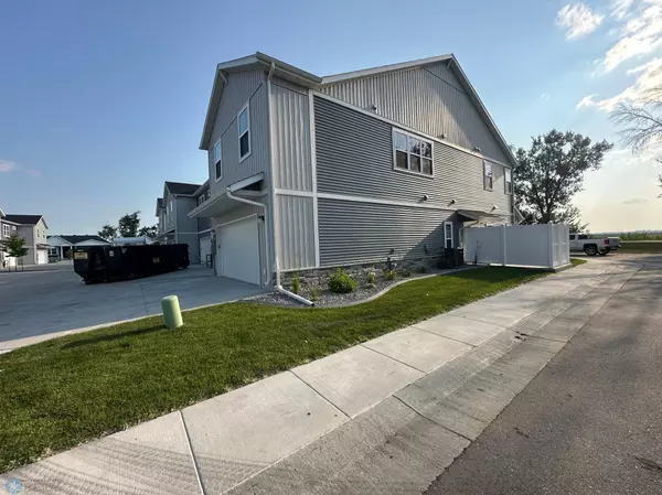 Fargo, ND 58104,5875 41st ST S