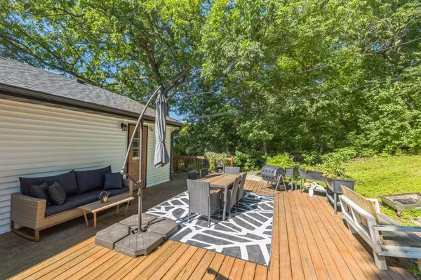 Minnetonka, MN 55343,11908 James RD