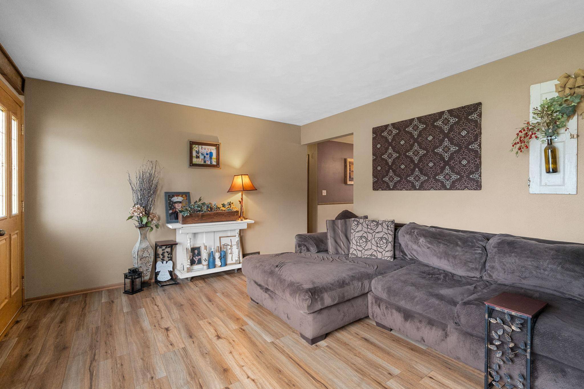 Owatonna, MN 55060,707 17th ST NE