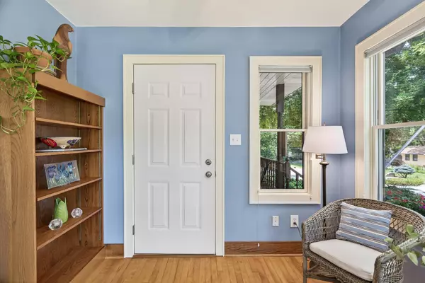 Edina, MN 55343,529 Arthur ST