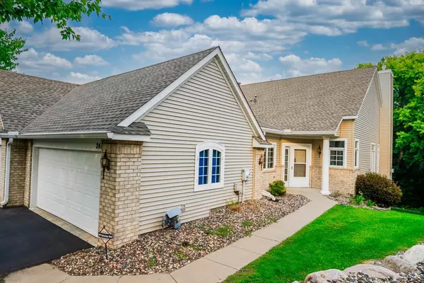 Bloomington, MN 55425,2413 Skyline DR