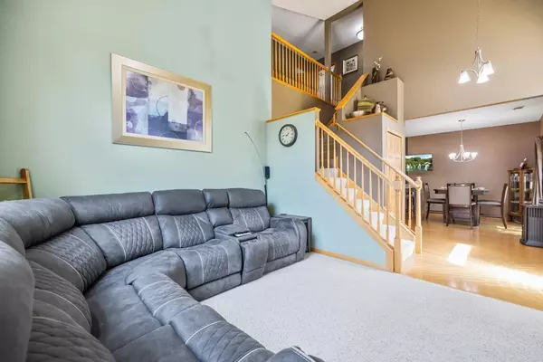 Cottage Grove, MN 55016,6760 Meadow Grass LN S