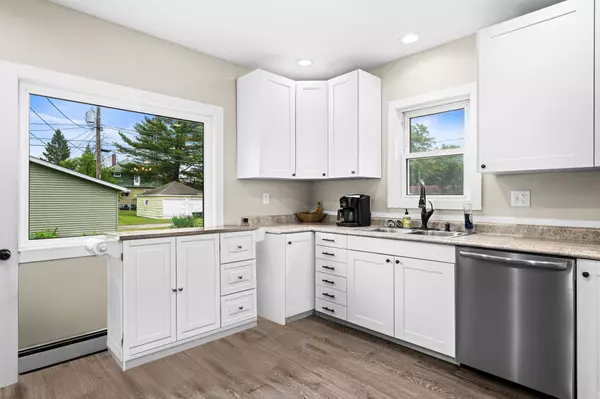Superior, WI 54880,2418 Ogden AVE