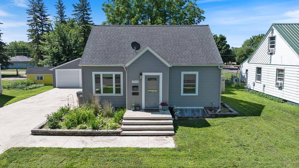 Slayton, MN 56172,2014 Court ST