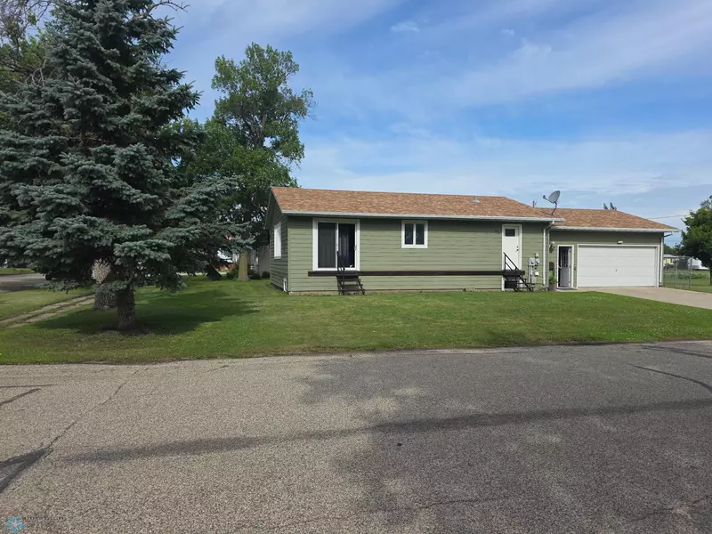 221 Gay ST, Rutland, ND 58067