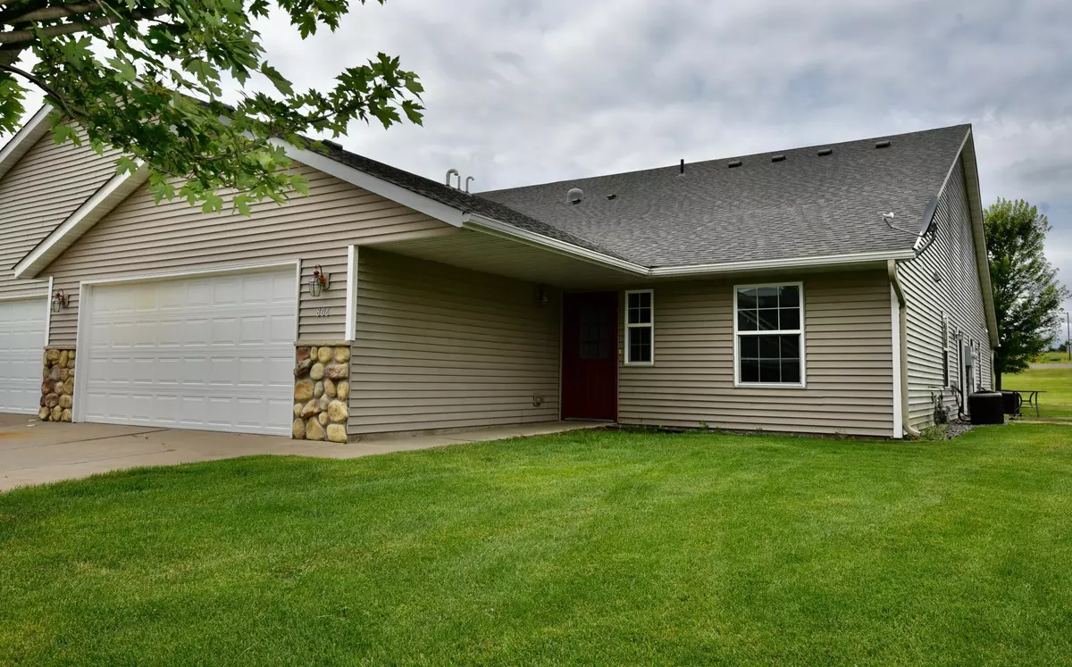 Milaca, MN 56353,806 11th AVE NE