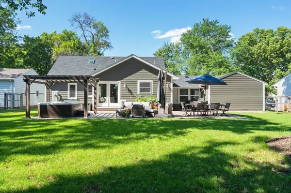 Saint Louis Park, MN 55426,8601 Virginia CIR S