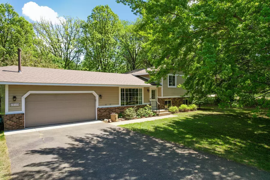 20435 Monroe ST NE, East Bethel, MN 55011