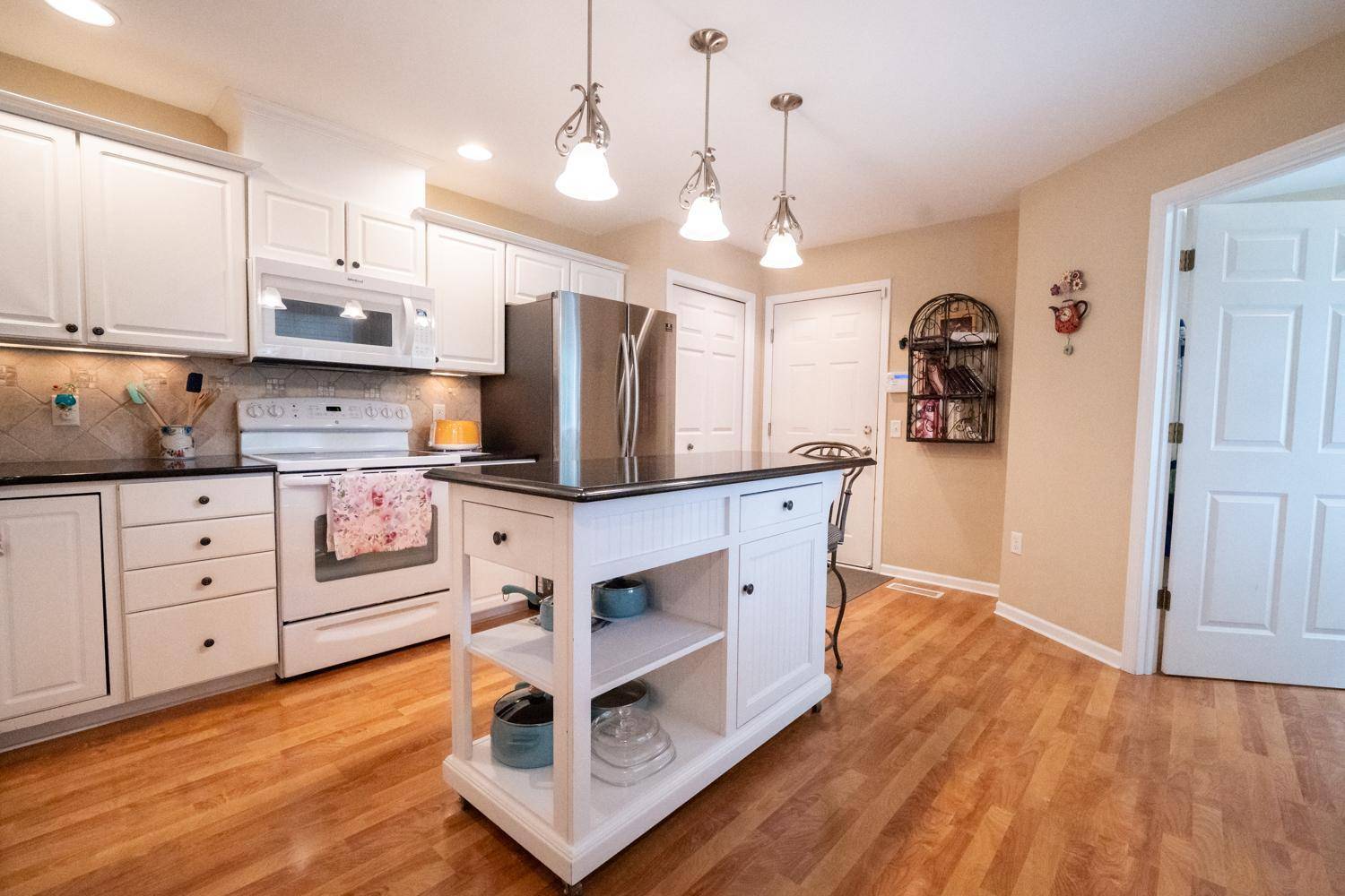 Lakeville, MN 55044,18523 Orchard TRL