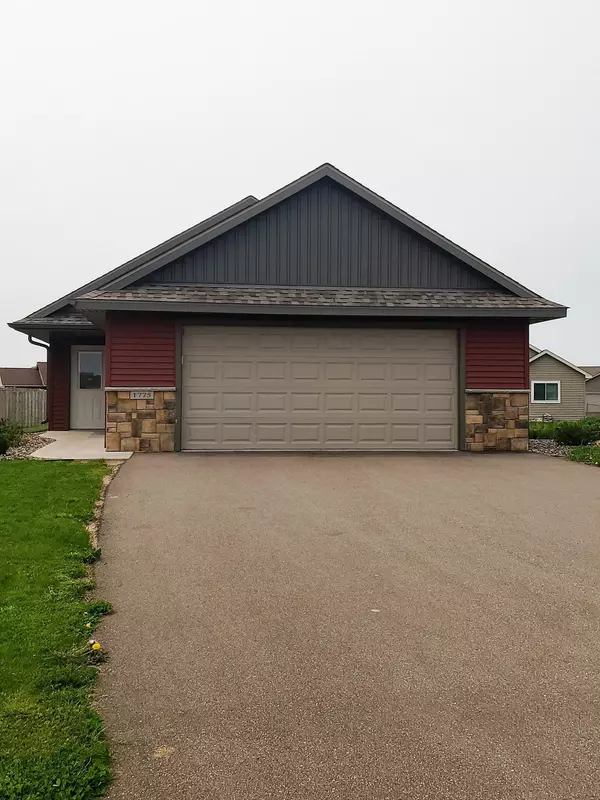 1775 Aspen CT,  New Richmond,  WI 54017