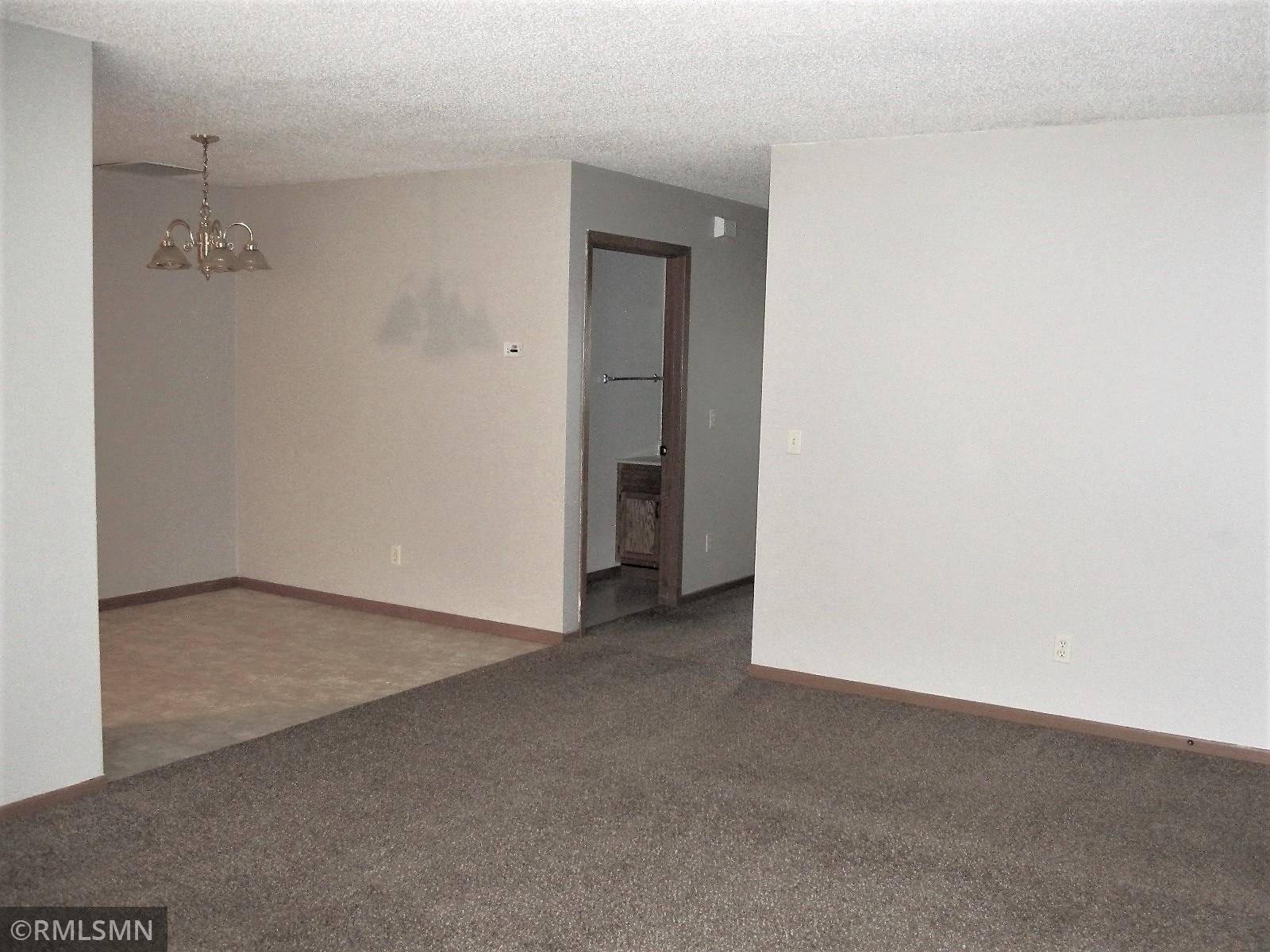 New Richmond, WI 54017,610 W 8th ST ##B