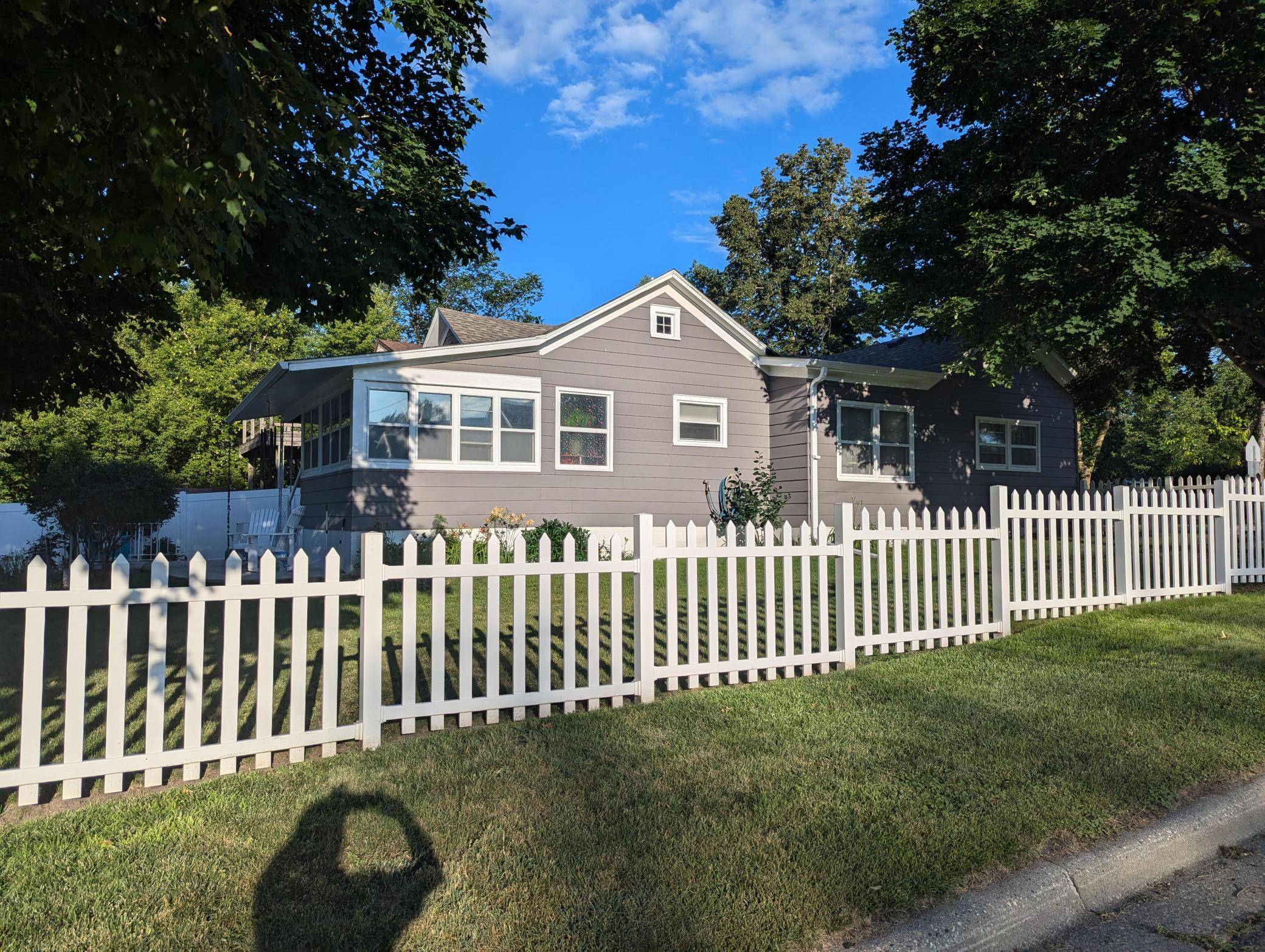 Fergus Falls, MN 56537,328 W Alcott AVE
